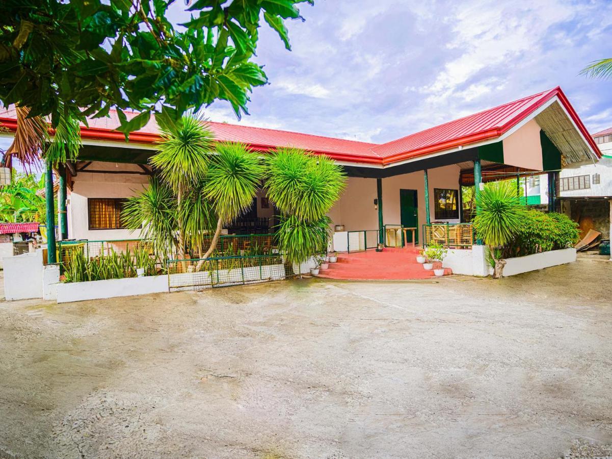 Oyo 875 Madhavi Beach Resort Balibago Eksteriør bilde