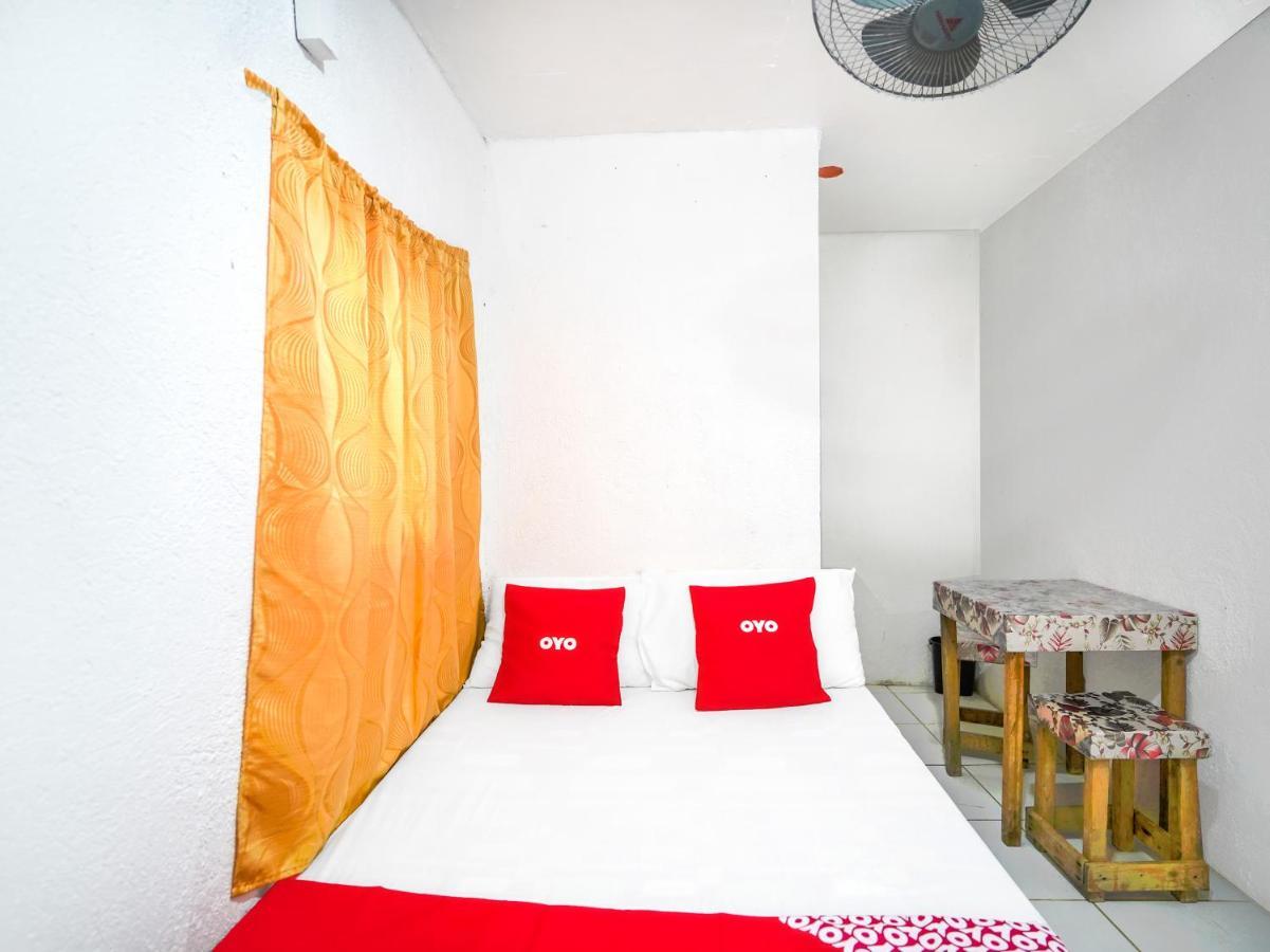 Oyo 875 Madhavi Beach Resort Balibago Eksteriør bilde